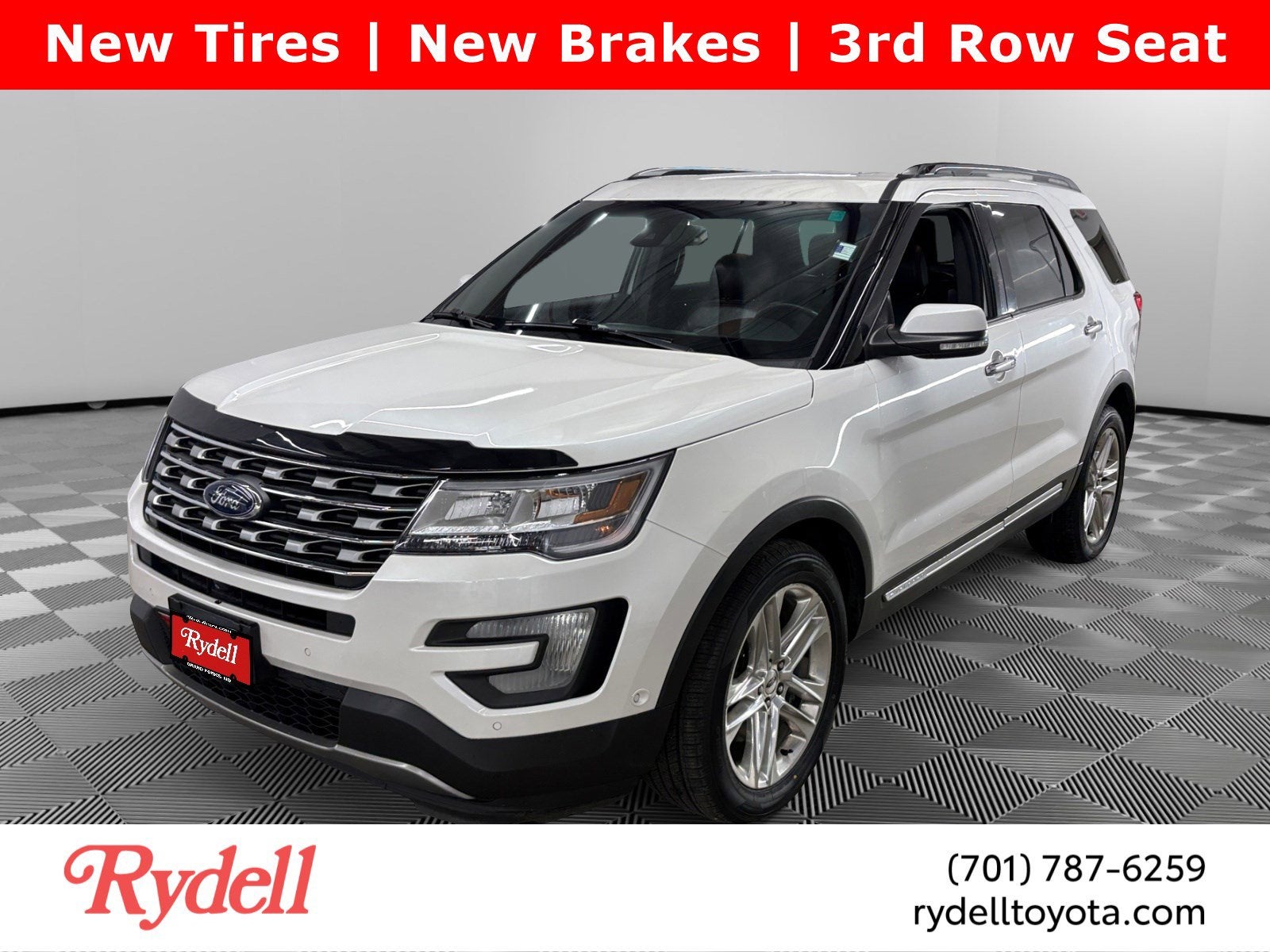 2016 Ford Explorer Limited in White Platinum — front three-quarter view