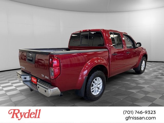 2021 Nissan Frontier — detail view