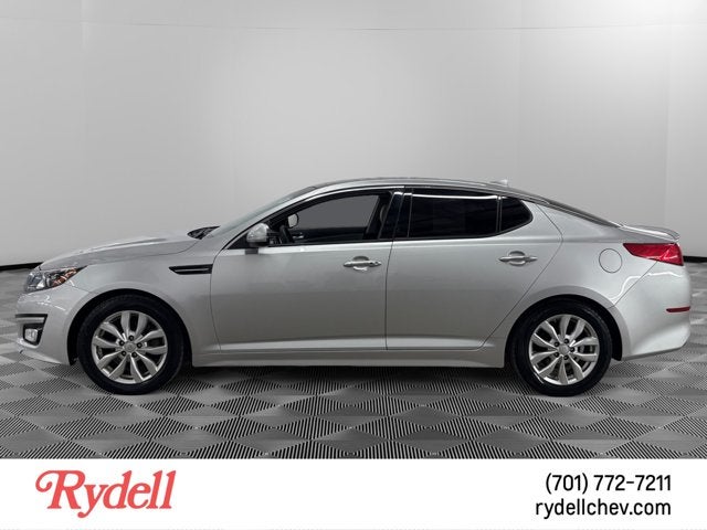 2015 Kia Optima — side profile view
