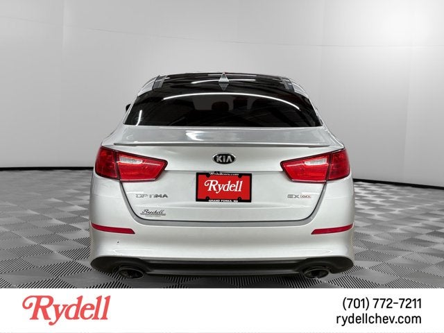 2015 Kia Optima — interior view