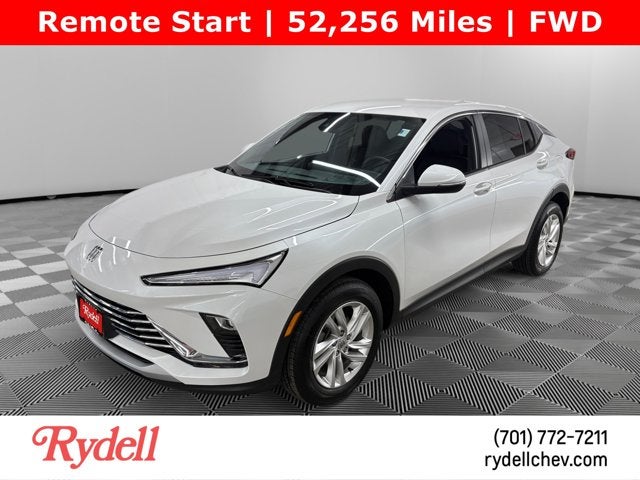 2024 Buick Envista Preferred in White Frost Tricoat — front three-quarter view